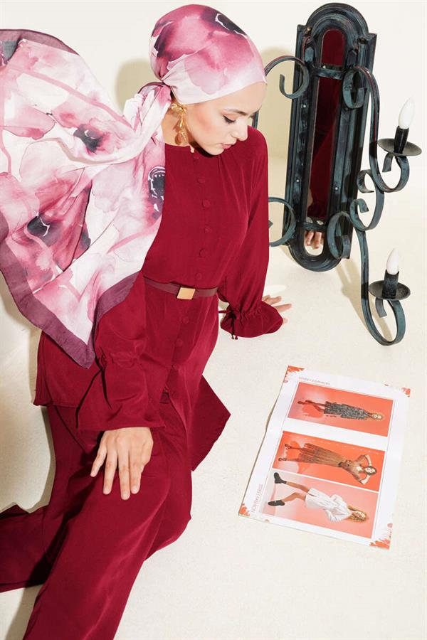 Brit Buttoned Ankle Tunnel 2 Piece Set Claret Red