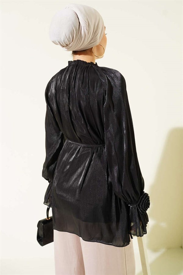 British Buttoned Evening Shirt with Rose Detail, Black