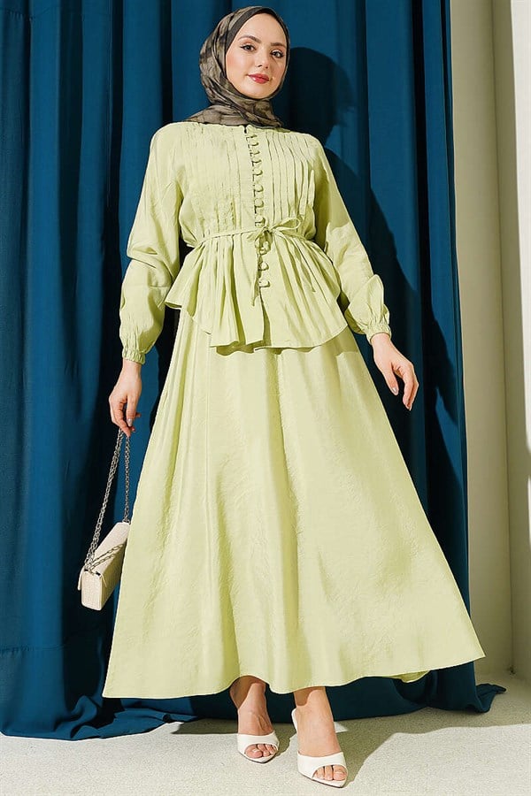British Buttoned Ribbed Skirt 2 Piece Set in Light Green