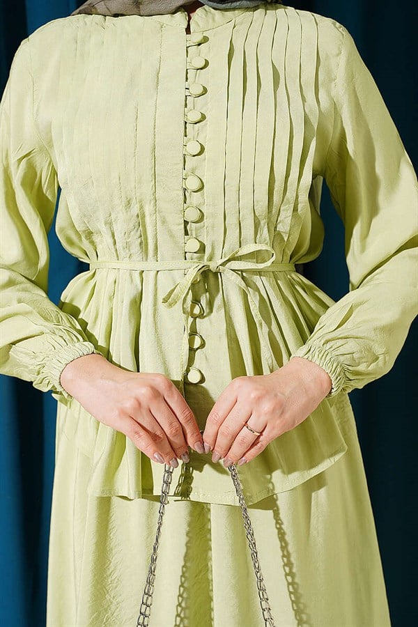 British Buttoned Ribbed Skirt 2 Piece Set in Light Green