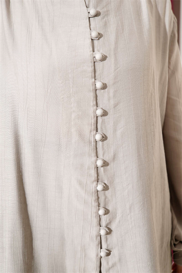 British Button-Down V-Neck Shirt Grey