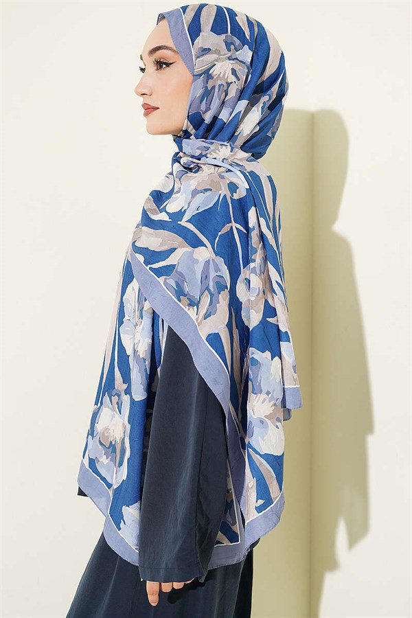 Large Floral Pattern Bamboo Crush Shawl