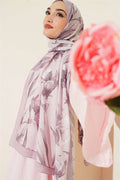 Large Floral Pattern Bamboo Crash Scarf Soft Beige