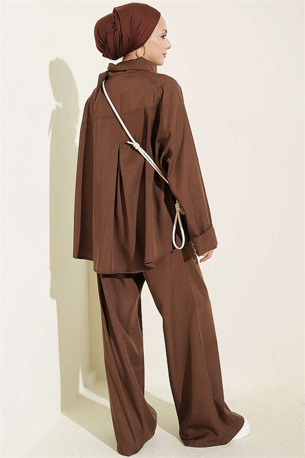 Cross-Neck Buttoned 2 Piece Set in Coffee