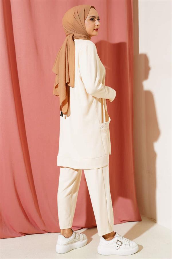 2 Piece Set Beige with Stone-Decorated Pocket