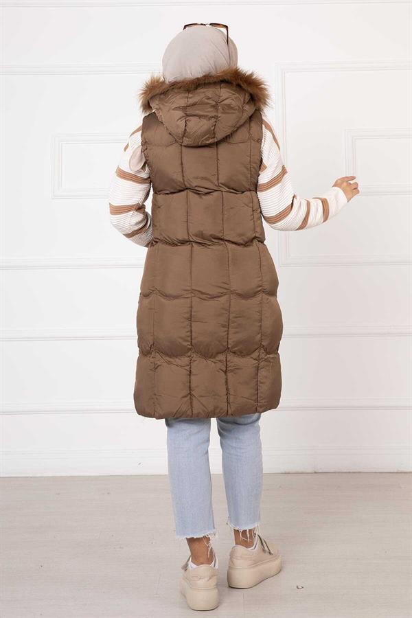 Pocket Detailed Filling Vest Tan