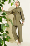 2 Piece Set with pocket flap and waist tunnel, khaki.