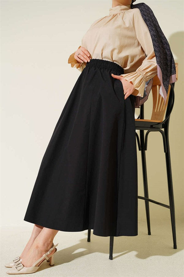 Black Straight Skirt with Pockets and Elastic Waist