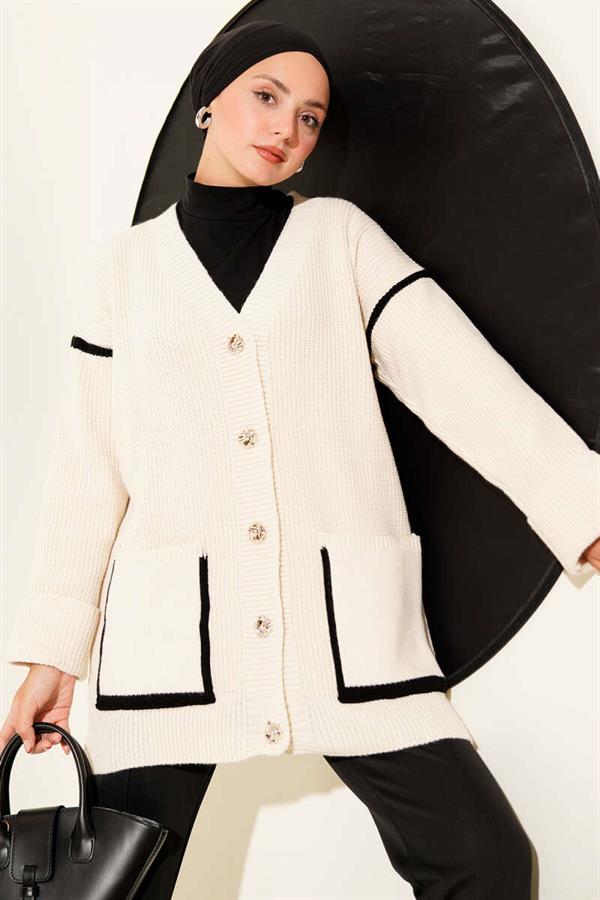 Beige Knitted Cardigan with Gold Buttons and Pockets