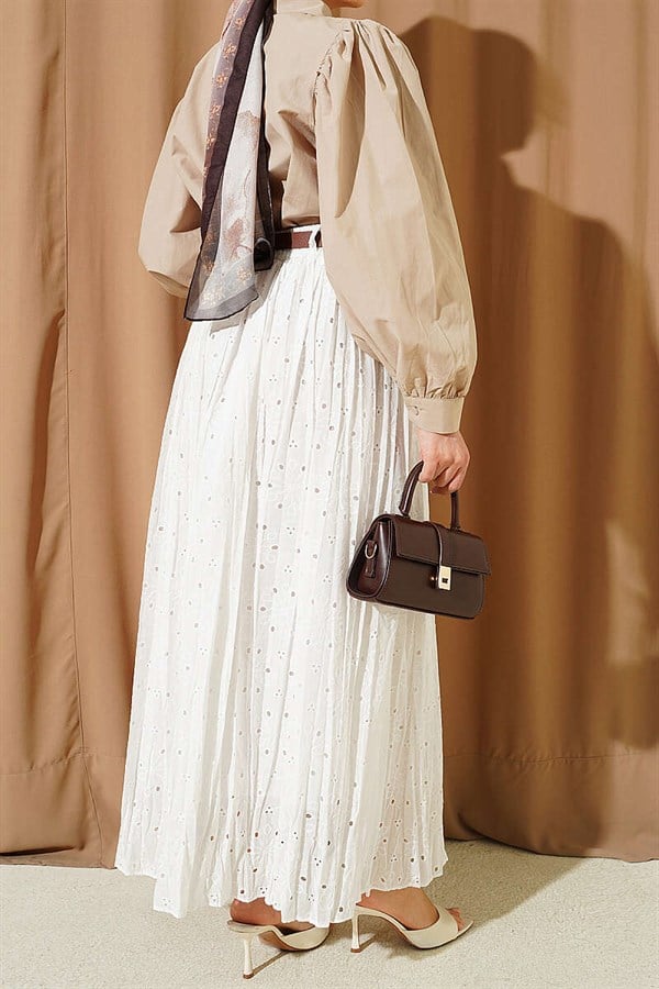 Floral Embroidered Belted Skirt, Ecru