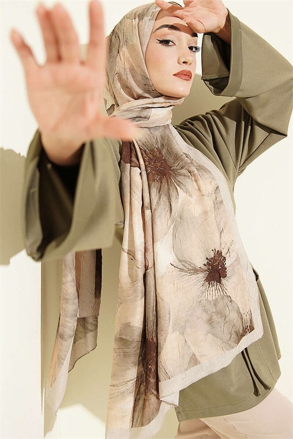 Floral Pattern Detailed Bamboo Krasnoye Shawl Beige