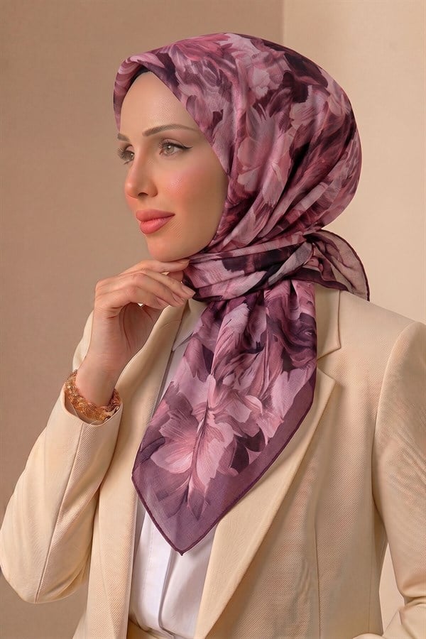Floral Pattern Scarf Series, Plum