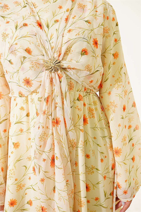 Yellow Dress with Floral Pattern and Gold Buckle