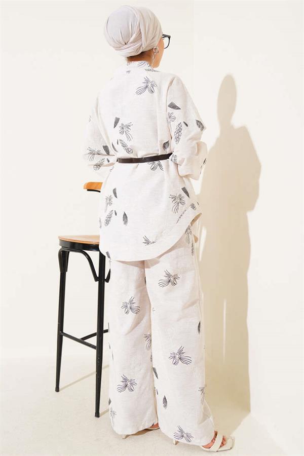 Floral Patterned Embossed 2 Piece Set Black