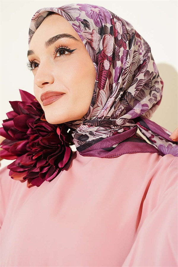 Floral Patterned Soft Scarf Magenta
