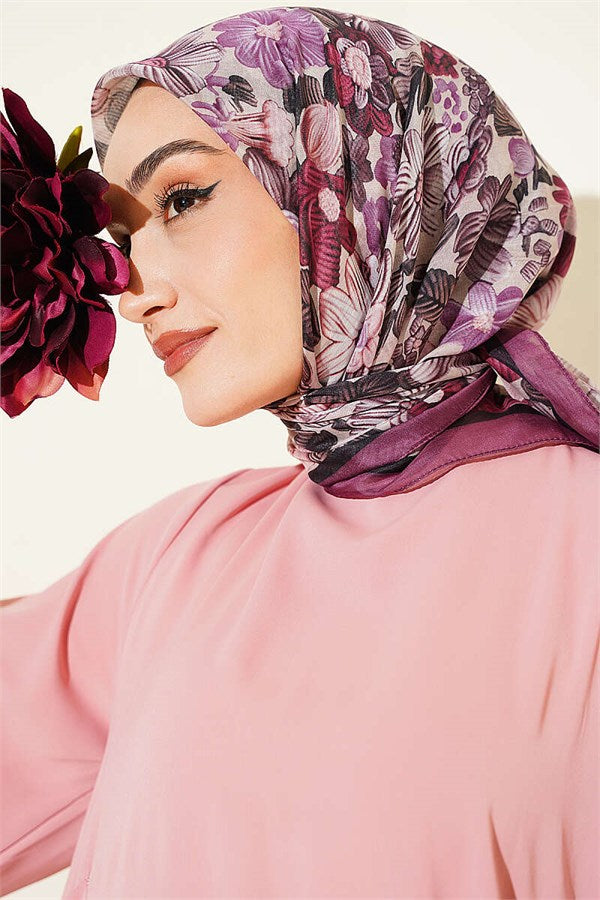 Floral Patterned Soft Scarf Magenta