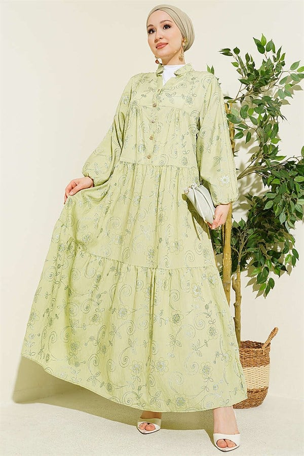 Floral Patterned Half-Button Dress in Light Green