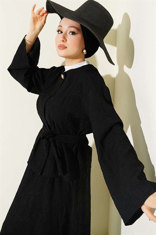 2 Piece Set with floral stitching and belted skirt, black.
