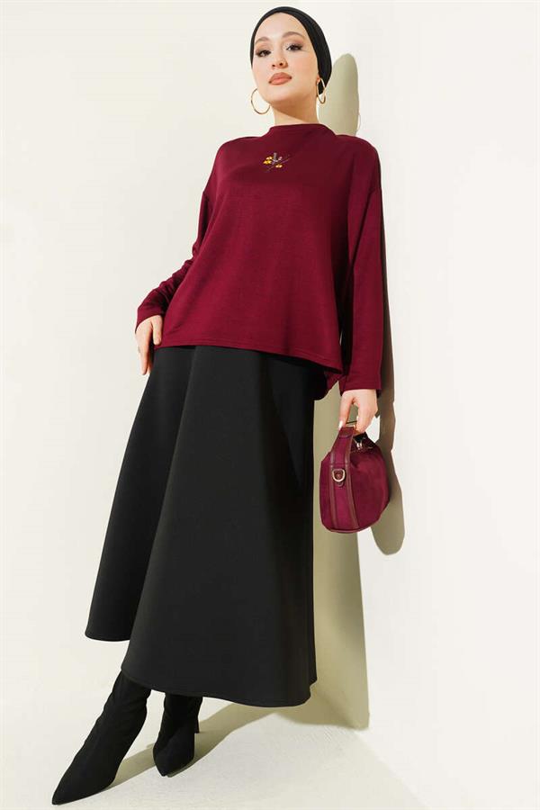 Flower Embroidered Loisha Blouse in Burgundy