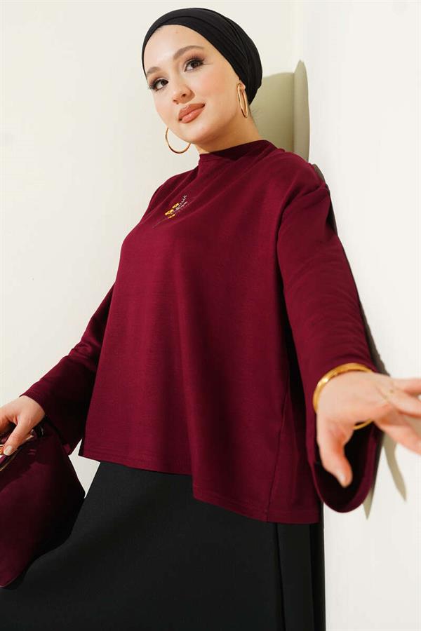 Flower Embroidered Loisha Blouse in Burgundy