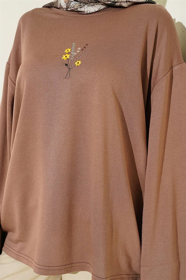 Flower Embroidered Loisha Blouse Chestnut