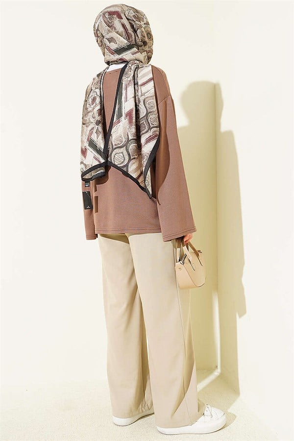 Flower Embroidered Loisha Blouse Chestnut