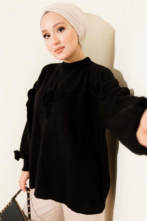 Floral Embroidered Knit Sweater Black