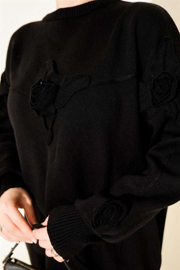 Floral Embroidered Knit Sweater Black