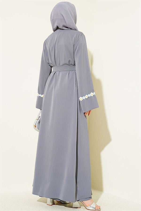 Gray Abaya with Floral Pattern and Belt