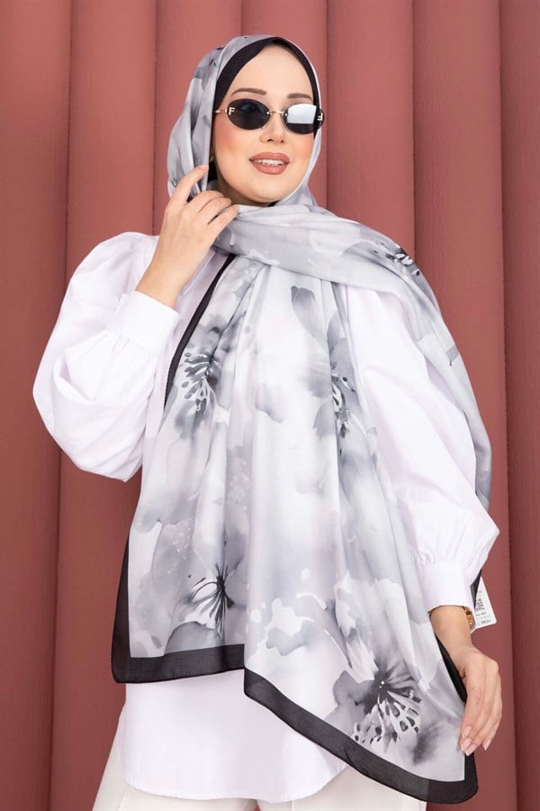 Floral Motif Scarf Series Black