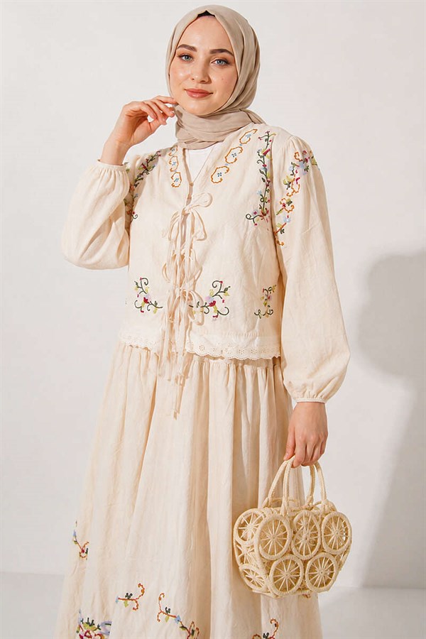 Two-Piece Set with Floral Embroidered Linen Skirt, Beige
