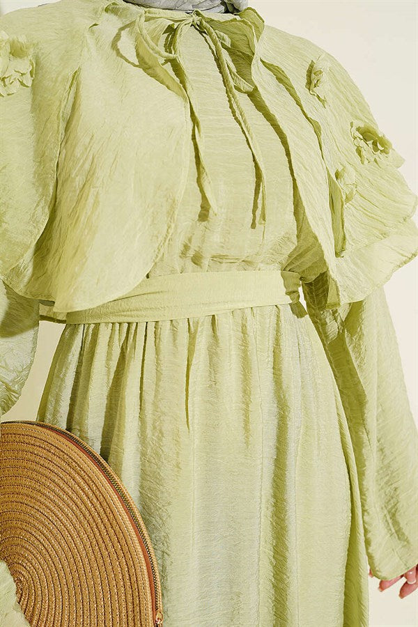 Floral Peter Pan Collar Belted Dress in Light Green