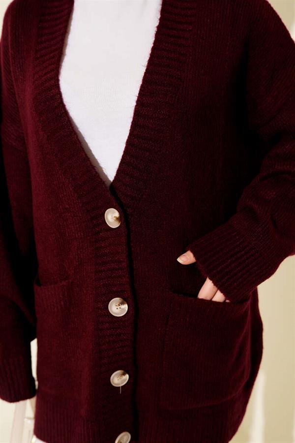 Double Pocket Buttoned Knit Cardigan, Burgundy