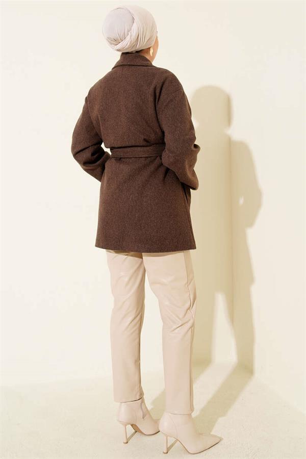 Double-Pocketed Double-Breasted Belted Short Coat Brown