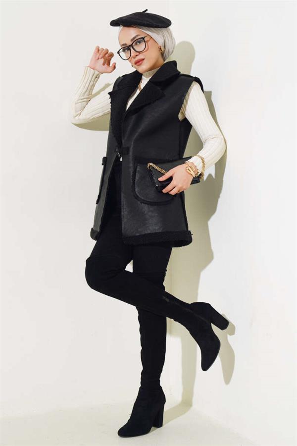 Double Pocket Furry Leather Vest Black