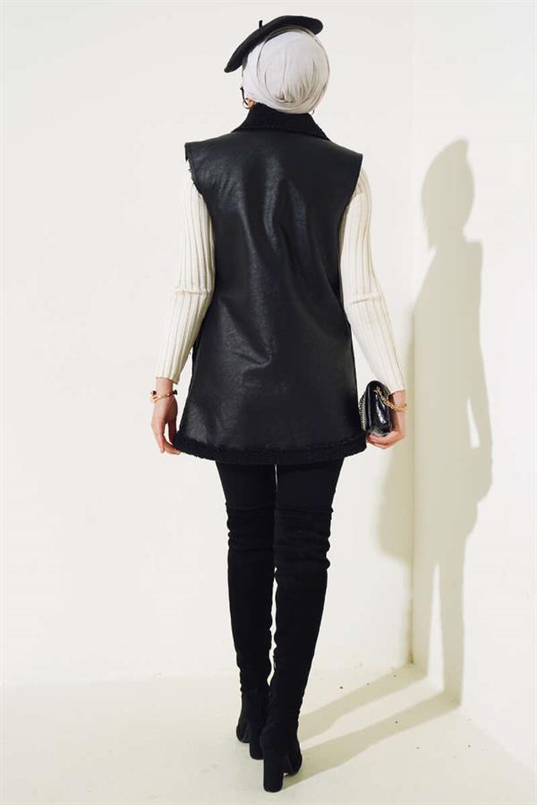 Double Pocket Furry Leather Vest Black