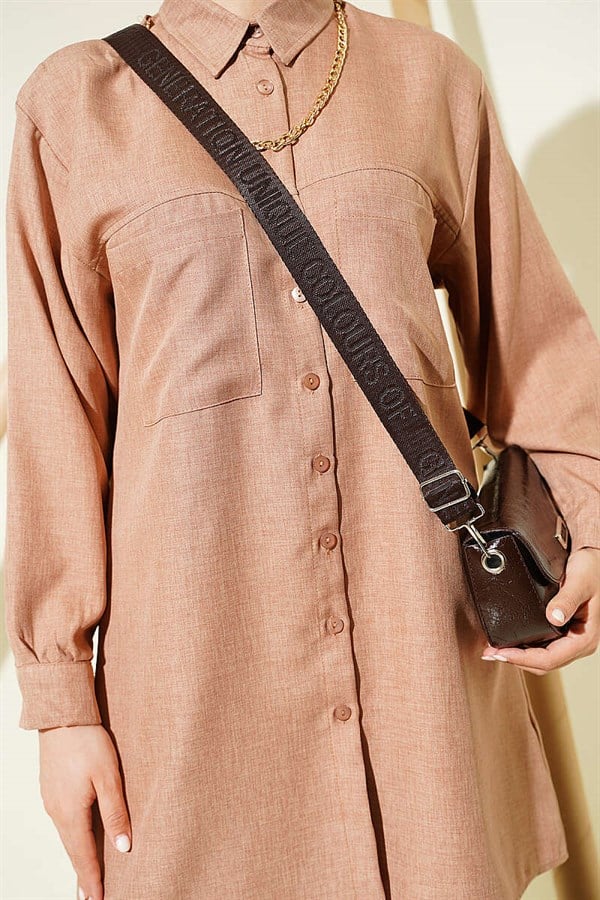 Double Pocket Shirt with Chain Necklace Latte