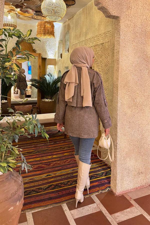 Double-Buttoned Lined Short Trench Coat Brown