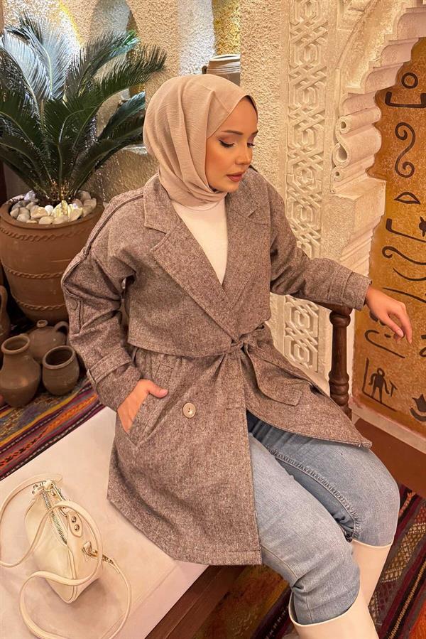 Double-Buttoned Lined Short Trench Coat Brown