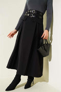 Double-Armed Dart Detail Flared Skirt Black
