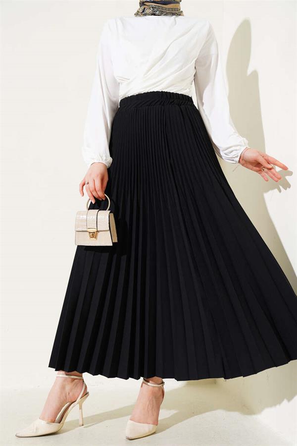 Double Pleated Skirt with Elastic Waistband, Black