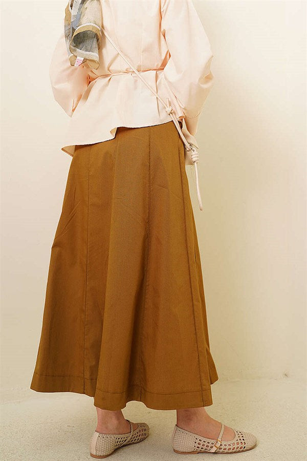 Tan Skirt with Zippered Waistband