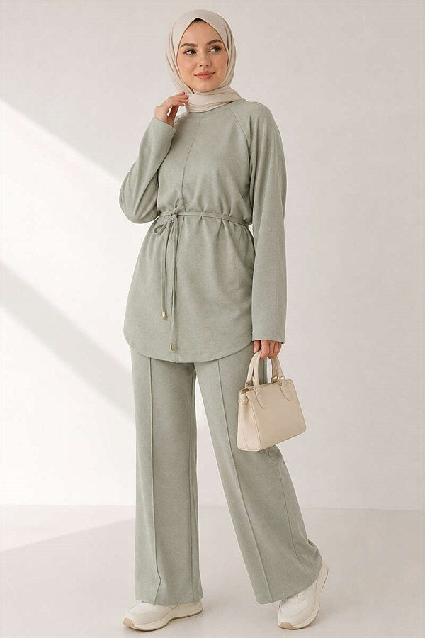 Loysha 2 Piece Set with Rope Belt, Light Green