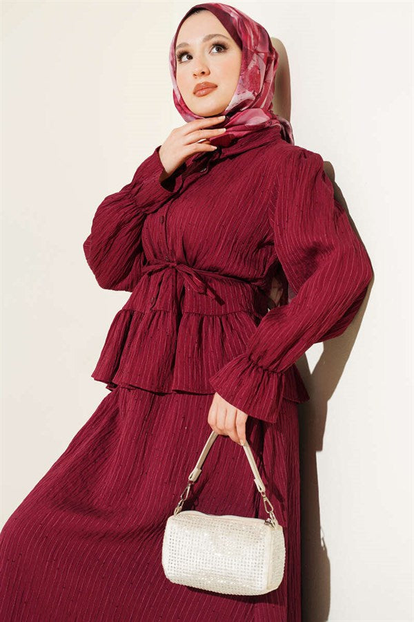 2 Piece Set with striped stitching and sequined skirt in burgundy.