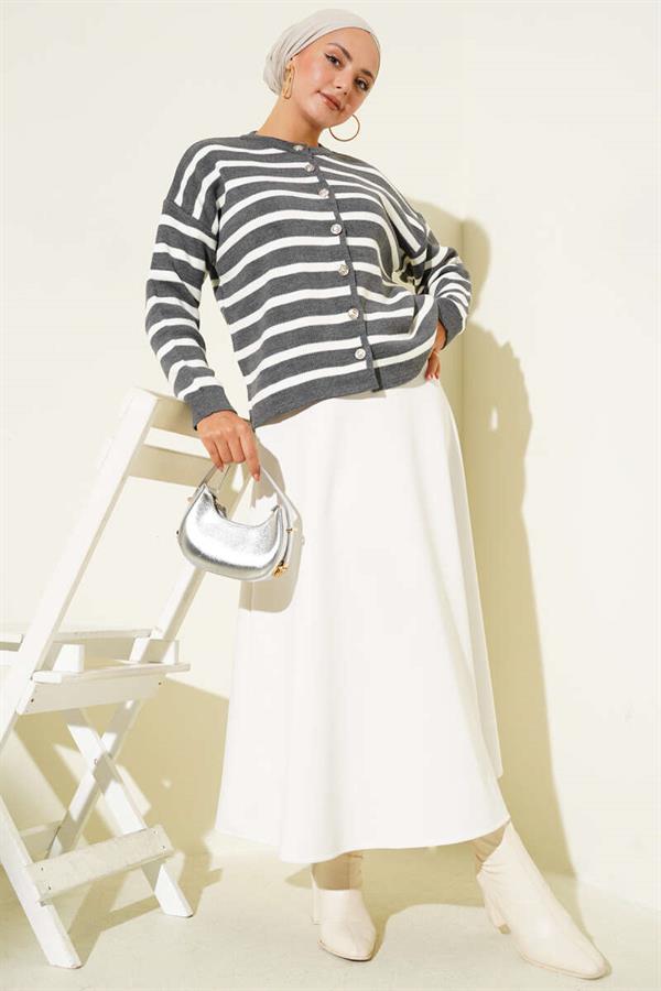 Striped Button Detailed Short Knit Cardigan Smoke
