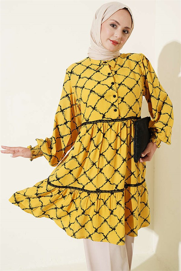 Belmando Tunic with Lace Details, Yellow
