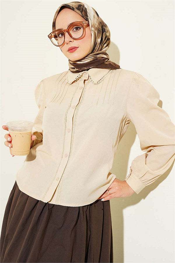 Lace-Detailed Darted Short Shirt, Beige