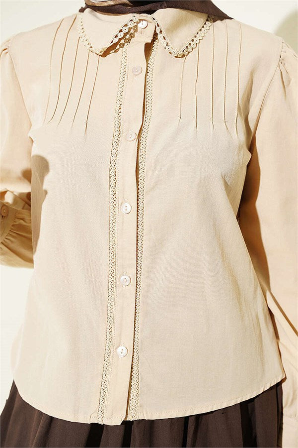 Lace-Detailed Darted Short Shirt, Beige