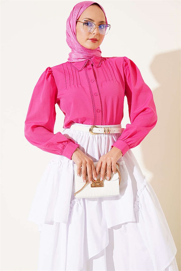 Fuchsia Short Shirt with Lace Details and Darts