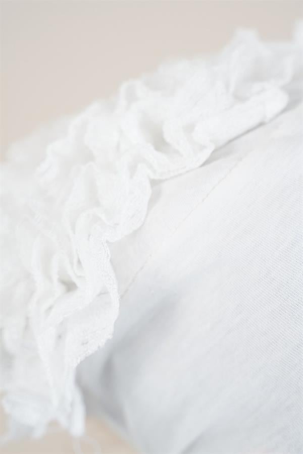 Lace Ruffle White Bonnet